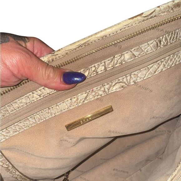 BRAHMIN ivory croc embossed leather Asher Melbourne medium shoulder bag purse - Picture 11 of 13